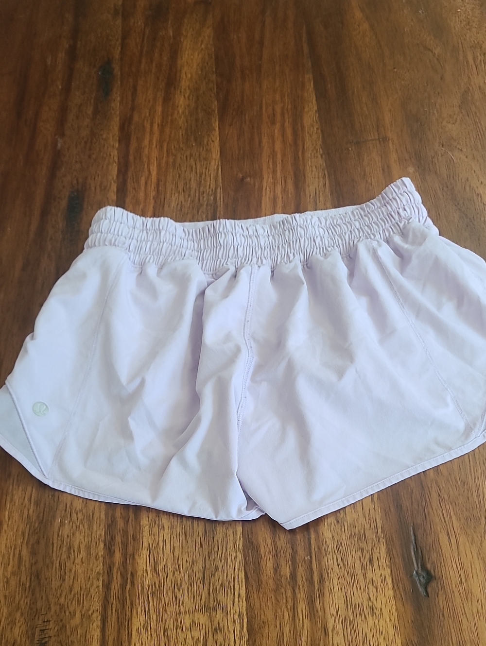 lavender Lululemon Hotty Hot Shorts Size 6